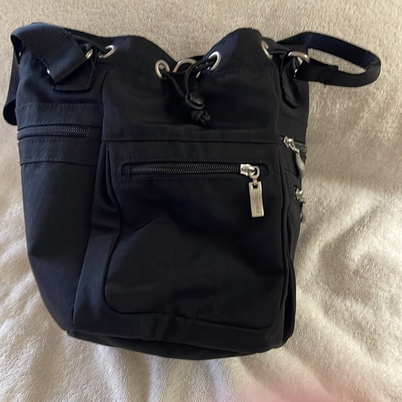 Baggallini everywhere drawstring bag - Picture 8 of 8